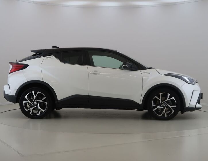 Toyota C-HR 4