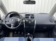 Suzuki SX4 29