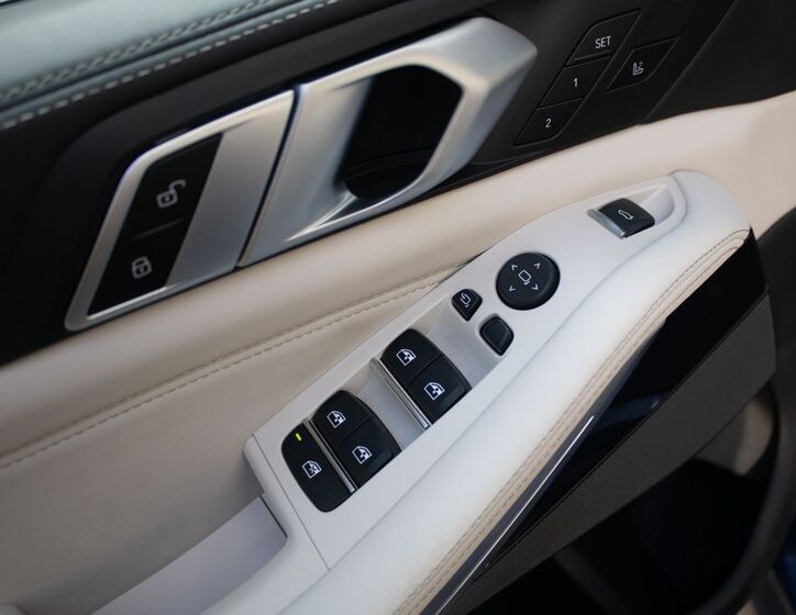 BMW X5 16