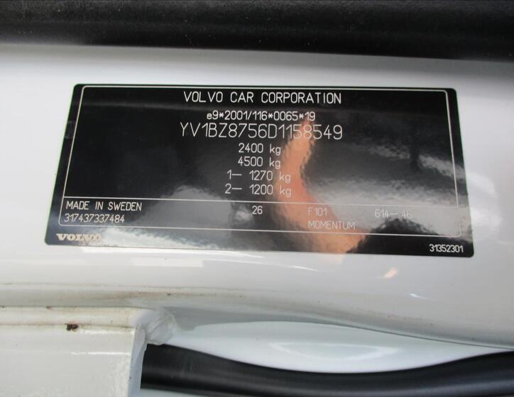 Volvo XC70 33