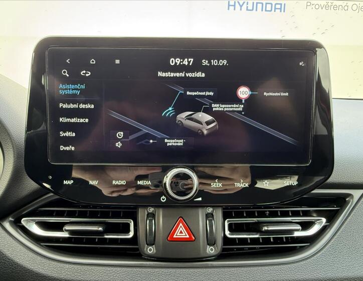 Hyundai i30 14