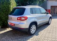 Volkswagen Tiguan 5