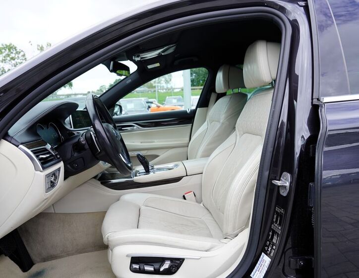 BMW Řada 7 20