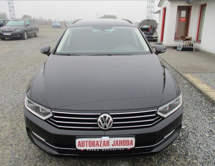 Volkswagen Passat 2