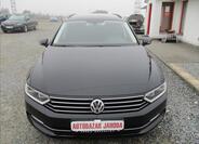 Volkswagen Passat 2