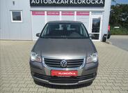 Volkswagen Touran 8