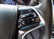 Cadillac Escalade 32