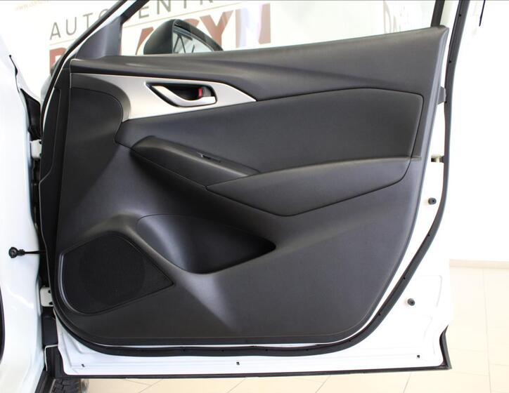 Mazda CX-3 11