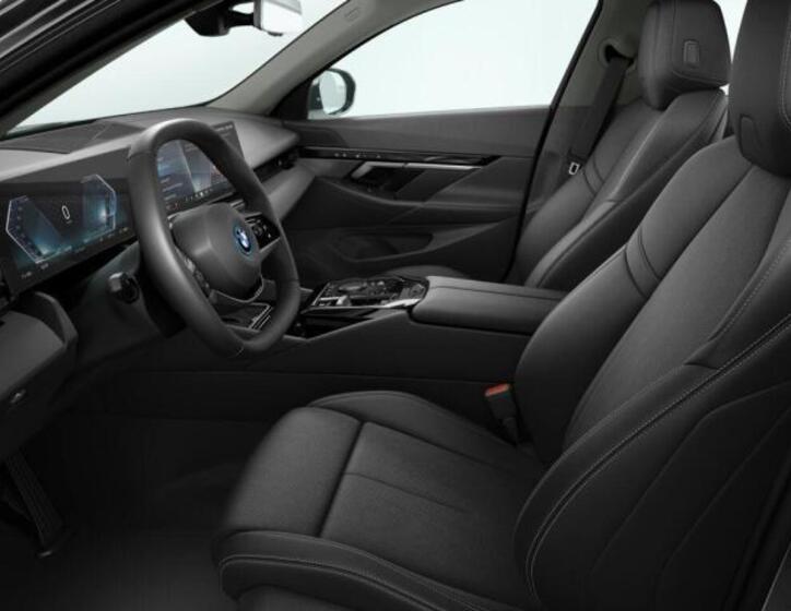 BMW i5 4