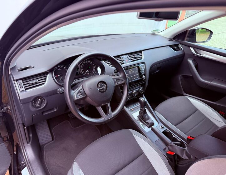 Škoda Octavia 15