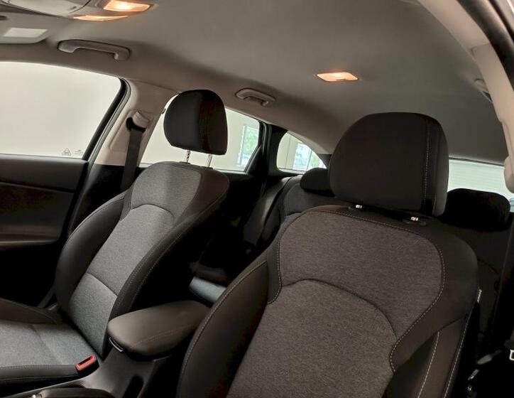Hyundai i30 17