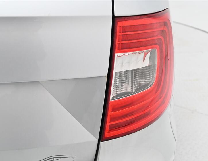 Škoda Superb 27