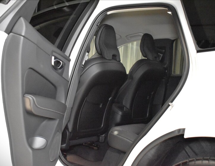 Volvo XC60 15