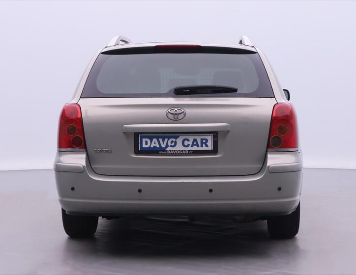 Toyota Avensis 6