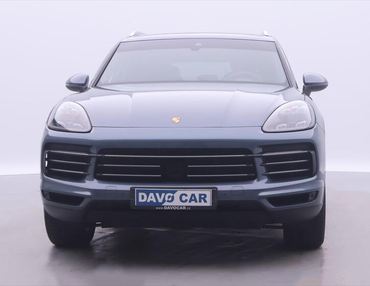 Porsche Cayenne 2