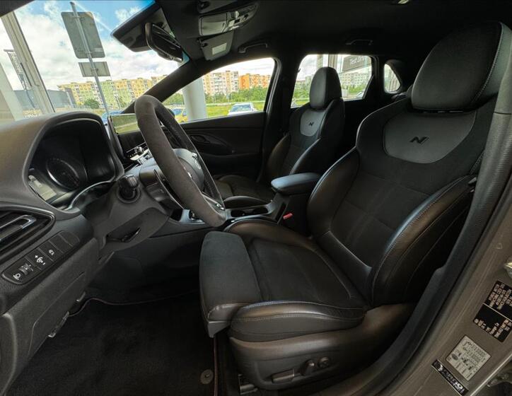 Hyundai i30 13