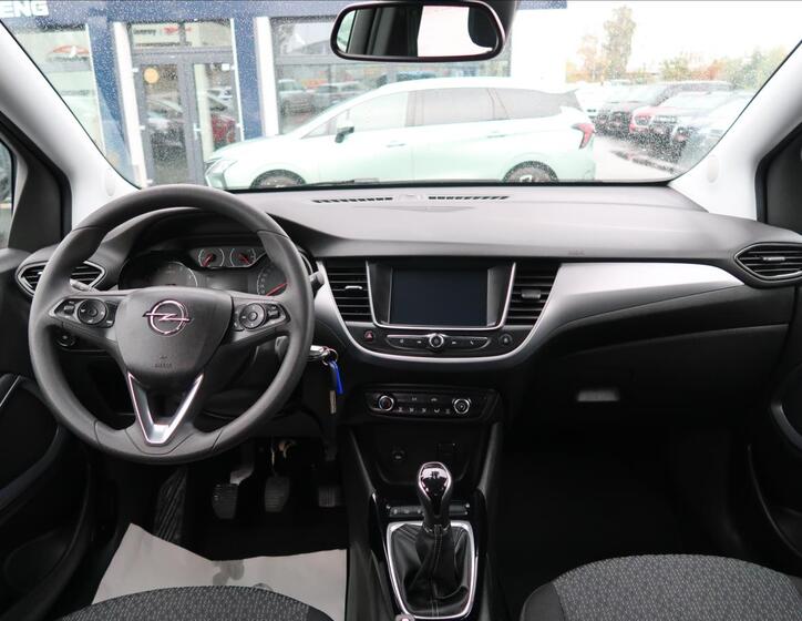 Opel Crossland X 17