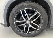 Mercedes-Benz GLA 30