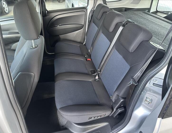 Opel Combo 12