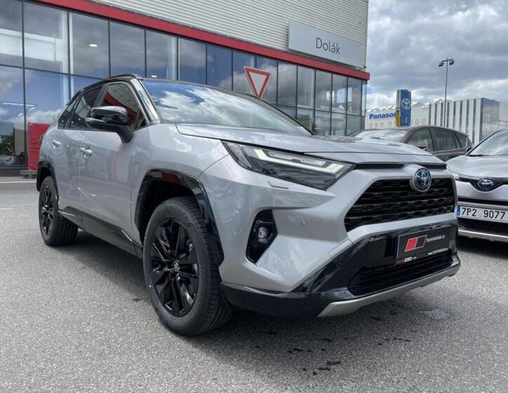 Toyota RAV4 1
