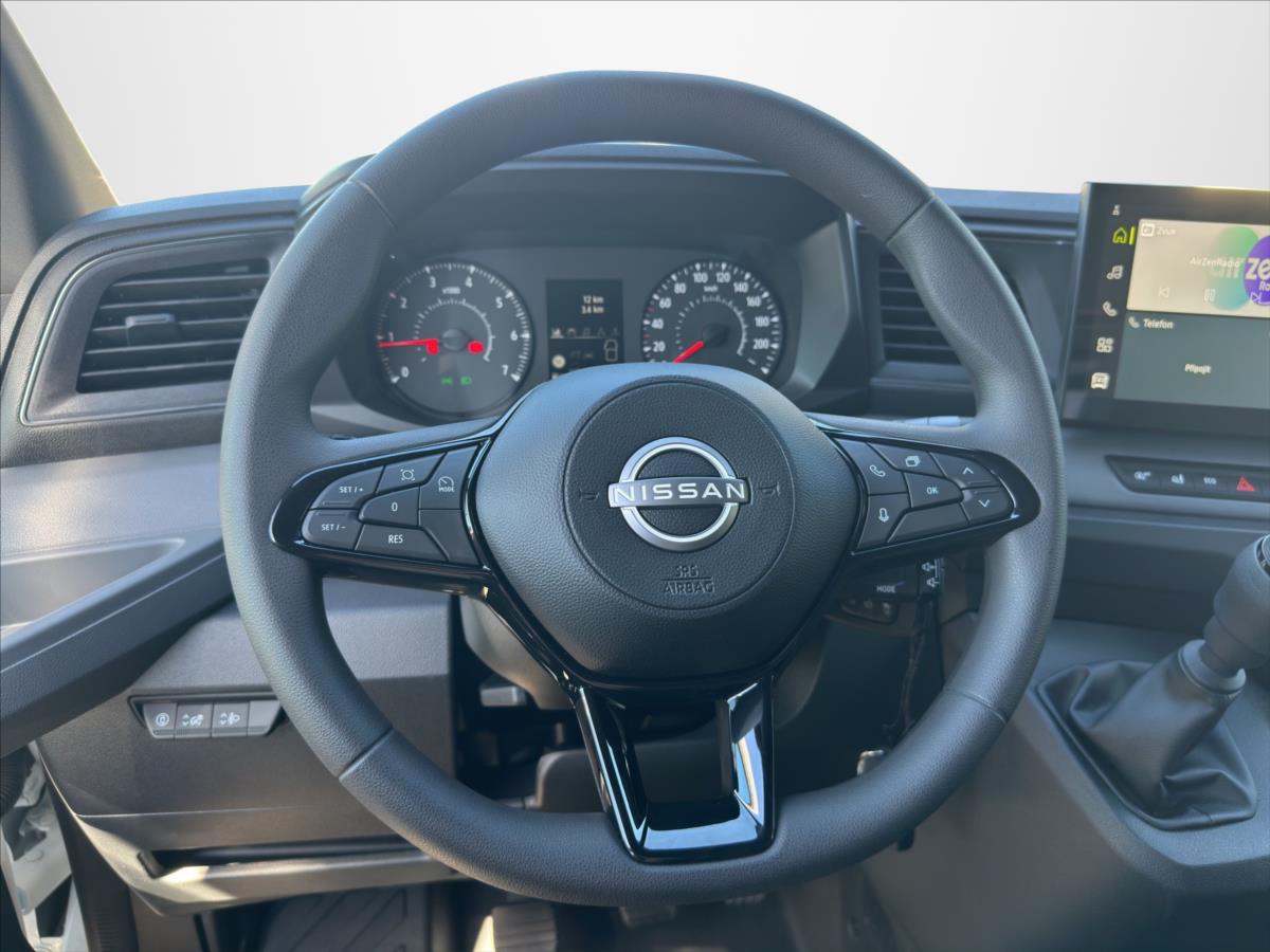 Nissan Interstar