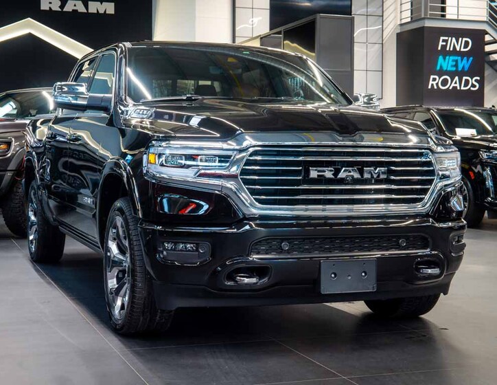 Dodge RAM 9