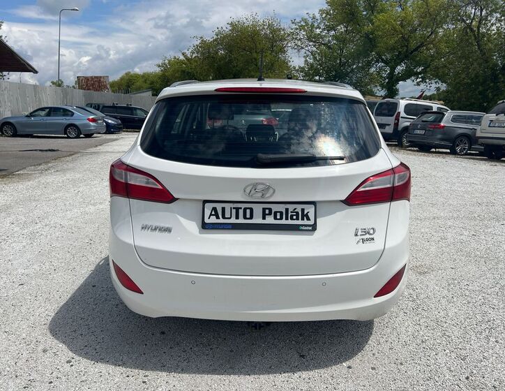 Hyundai i30 9