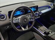 Mercedes-Benz GLB 9