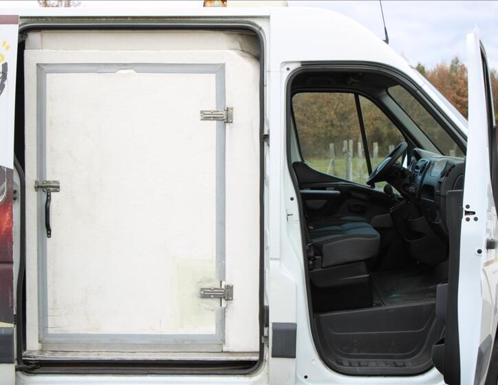 Renault Master 8