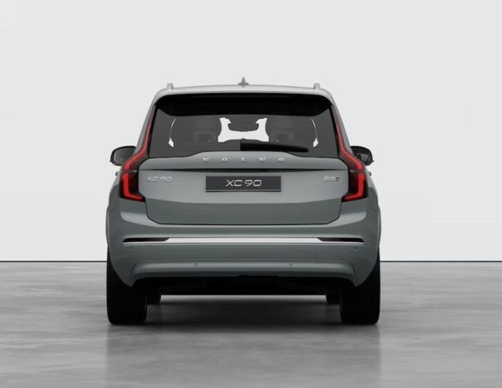 Volvo XC90 4