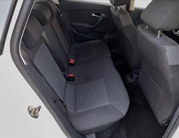 Volkswagen Polo 16