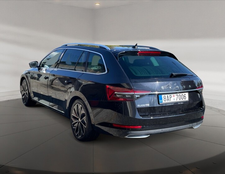 Škoda Superb 4