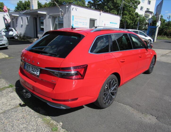 Škoda Superb 4