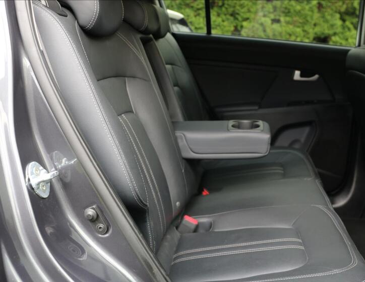 KIA Sportage 47