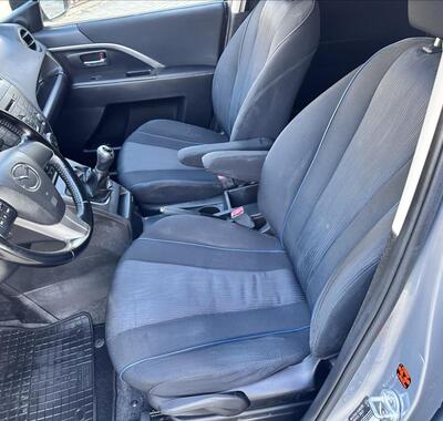 Mazda 5 12