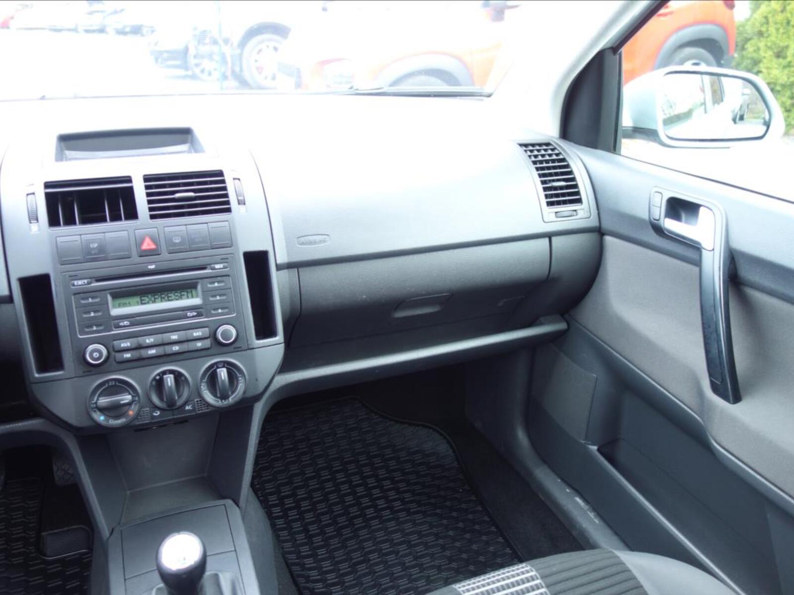 Volkswagen Polo 20