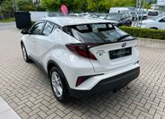 Toyota C-HR 5