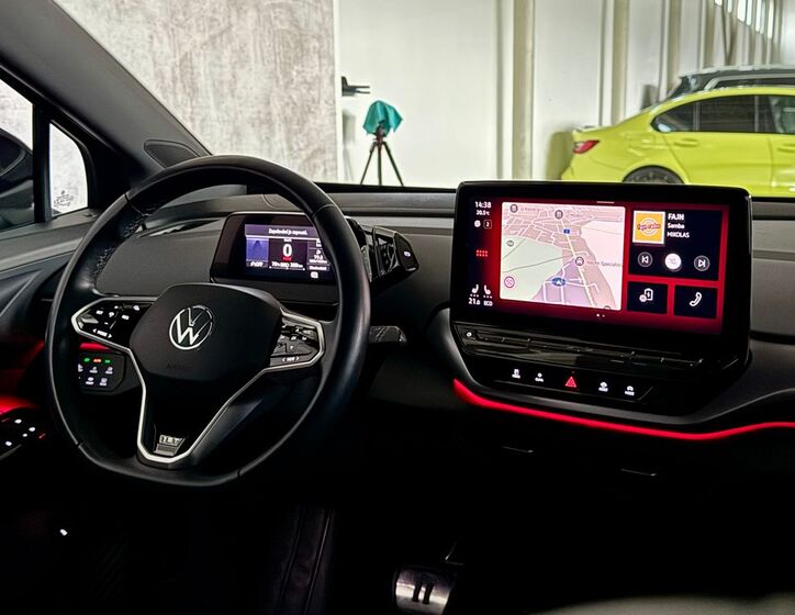 Volkswagen ID.4 15