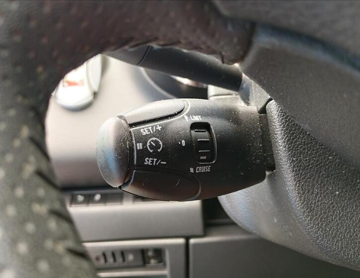 Peugeot 5008 13
