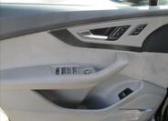 Audi Q7 26