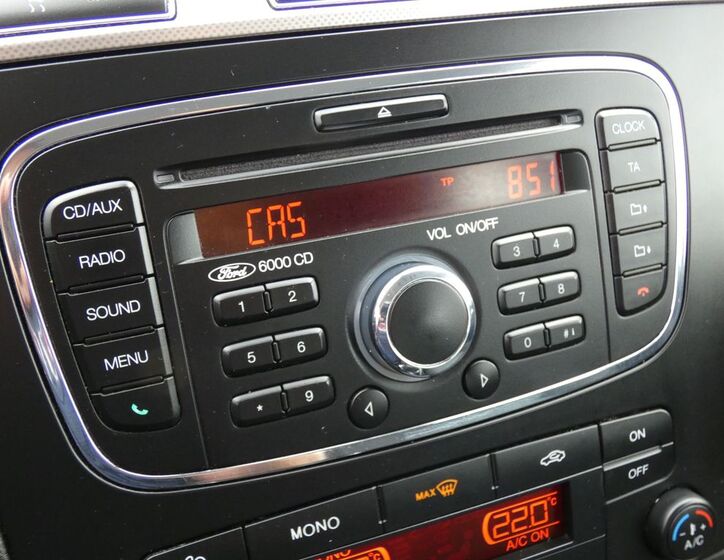 Ford Galaxy 36