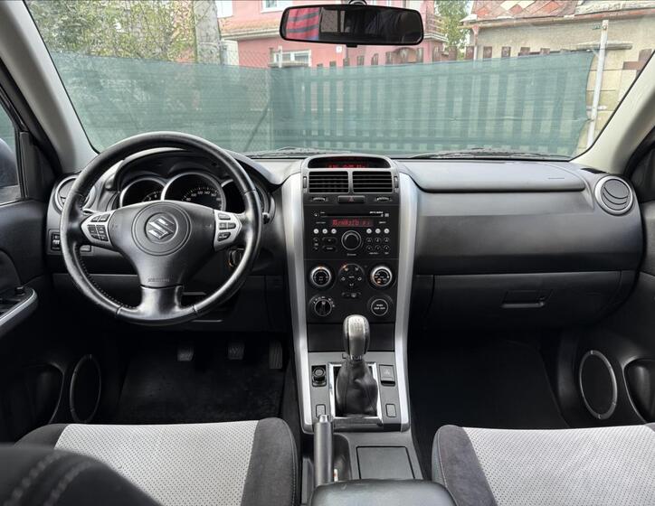 Suzuki Grand Vitara 14