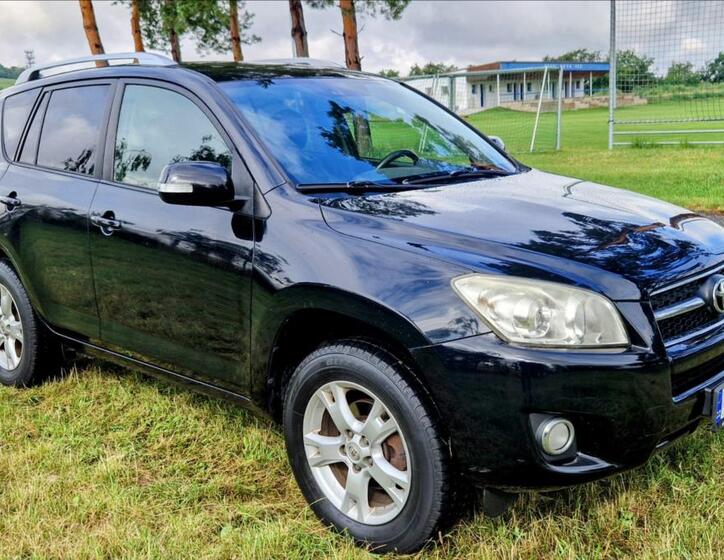 Toyota RAV4 1