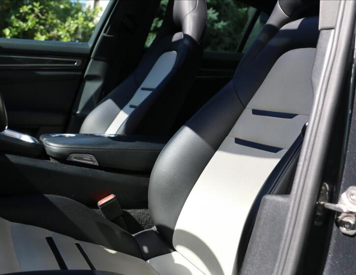 Porsche Panamera 25
