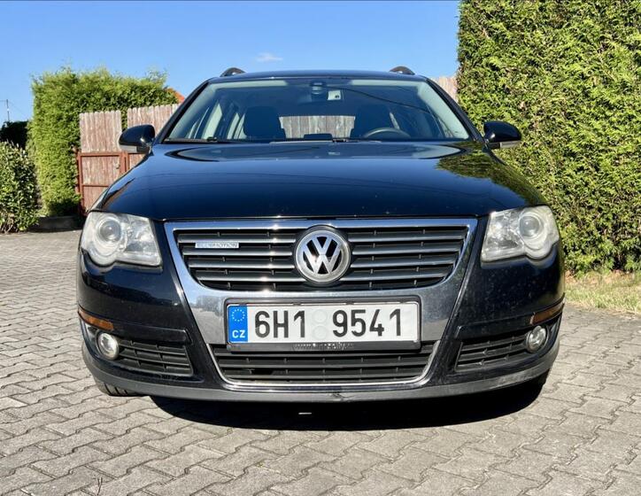 Volkswagen Passat 9