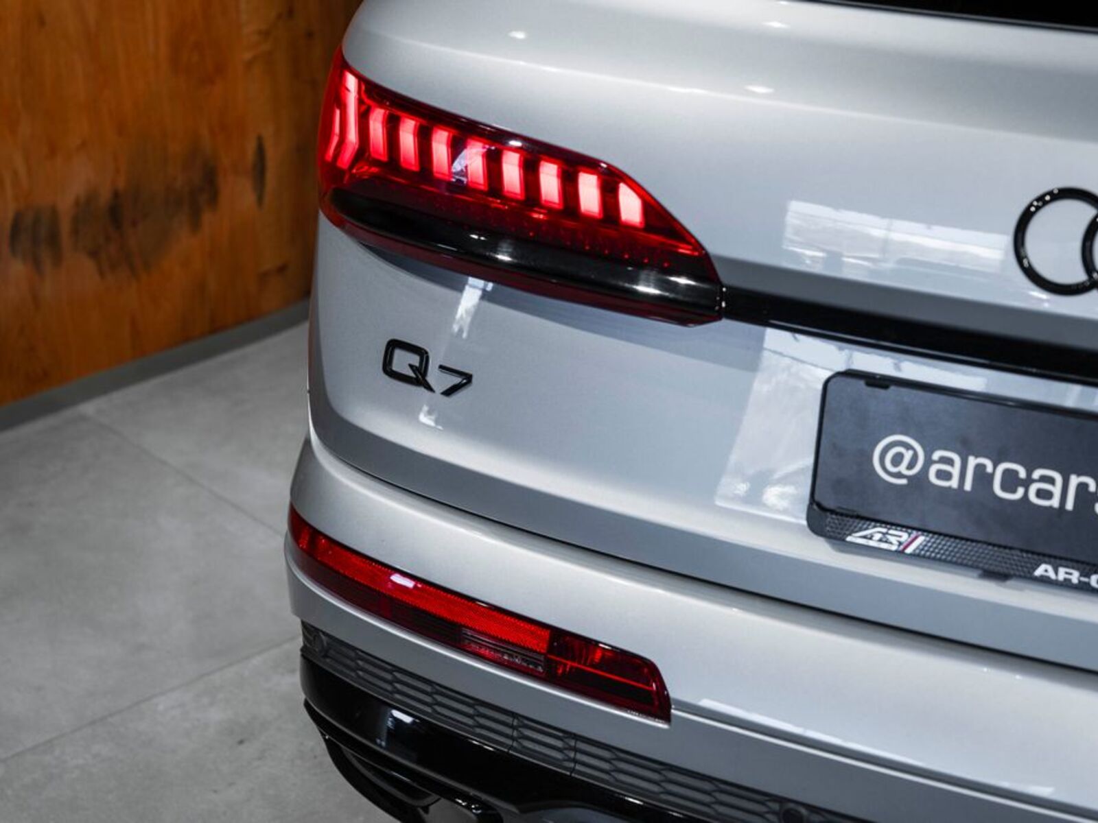 Audi Q7 30