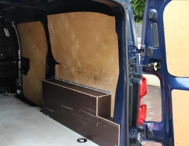 Opel Vivaro 36