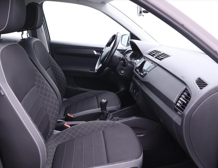 Škoda Fabia 14