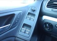 Volkswagen Golf 33