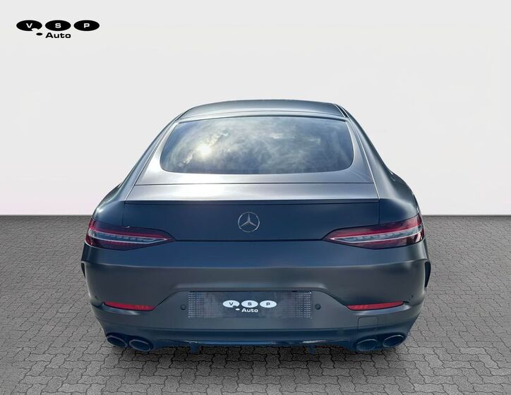 Mercedes-Benz AMG GT 4